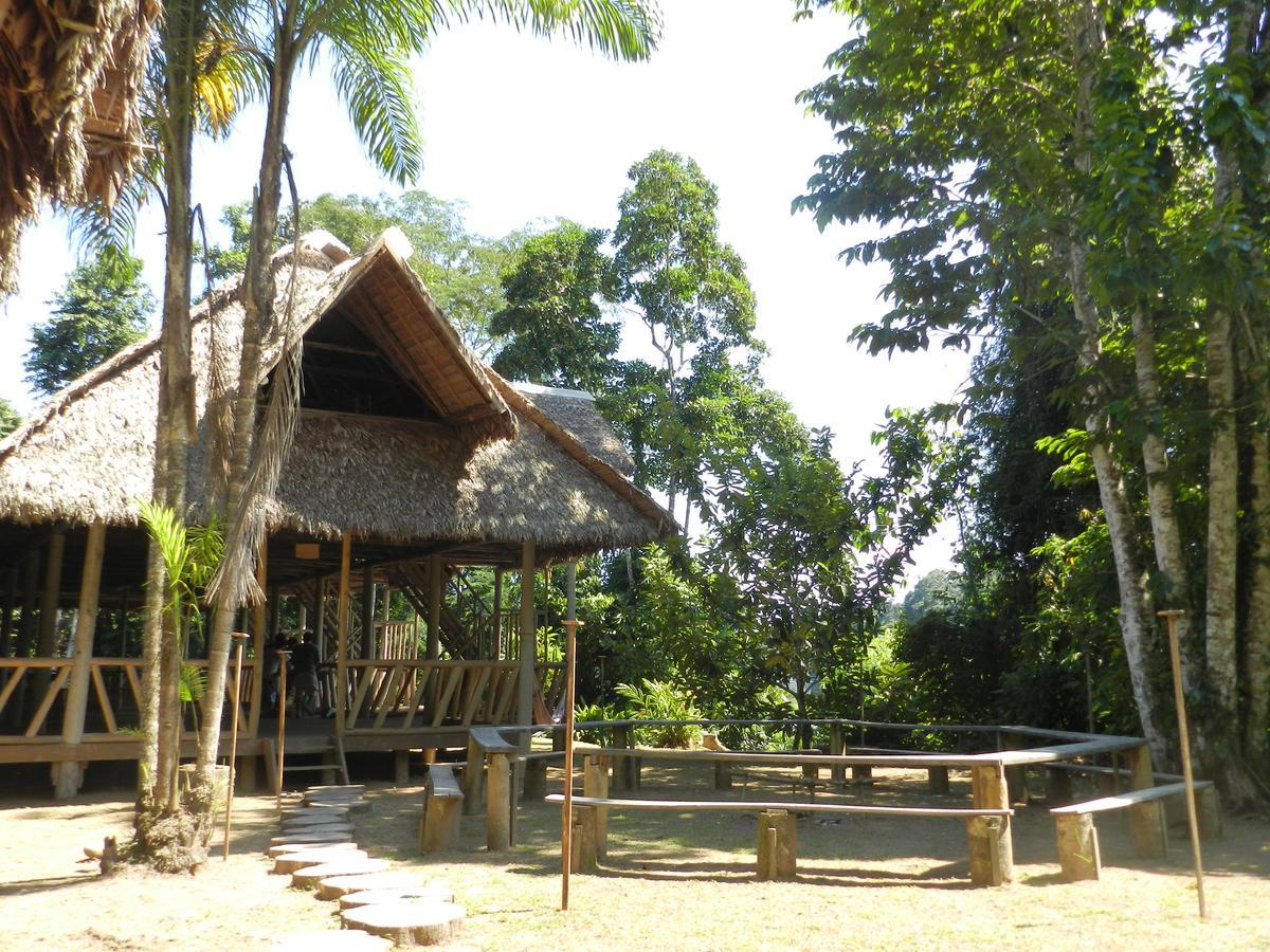 Tres Chimbadas Lake Lodge Tambopata Bagian luar foto